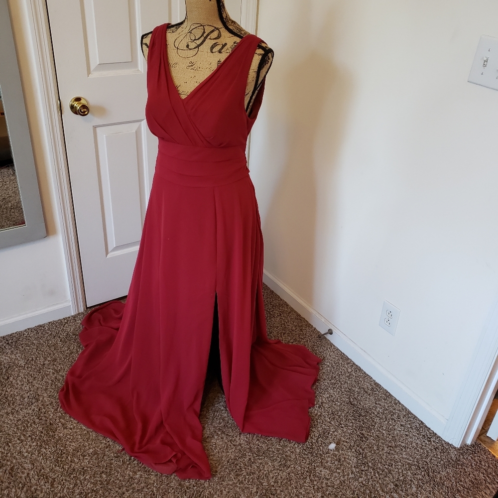 Formal Dress w/Pockets